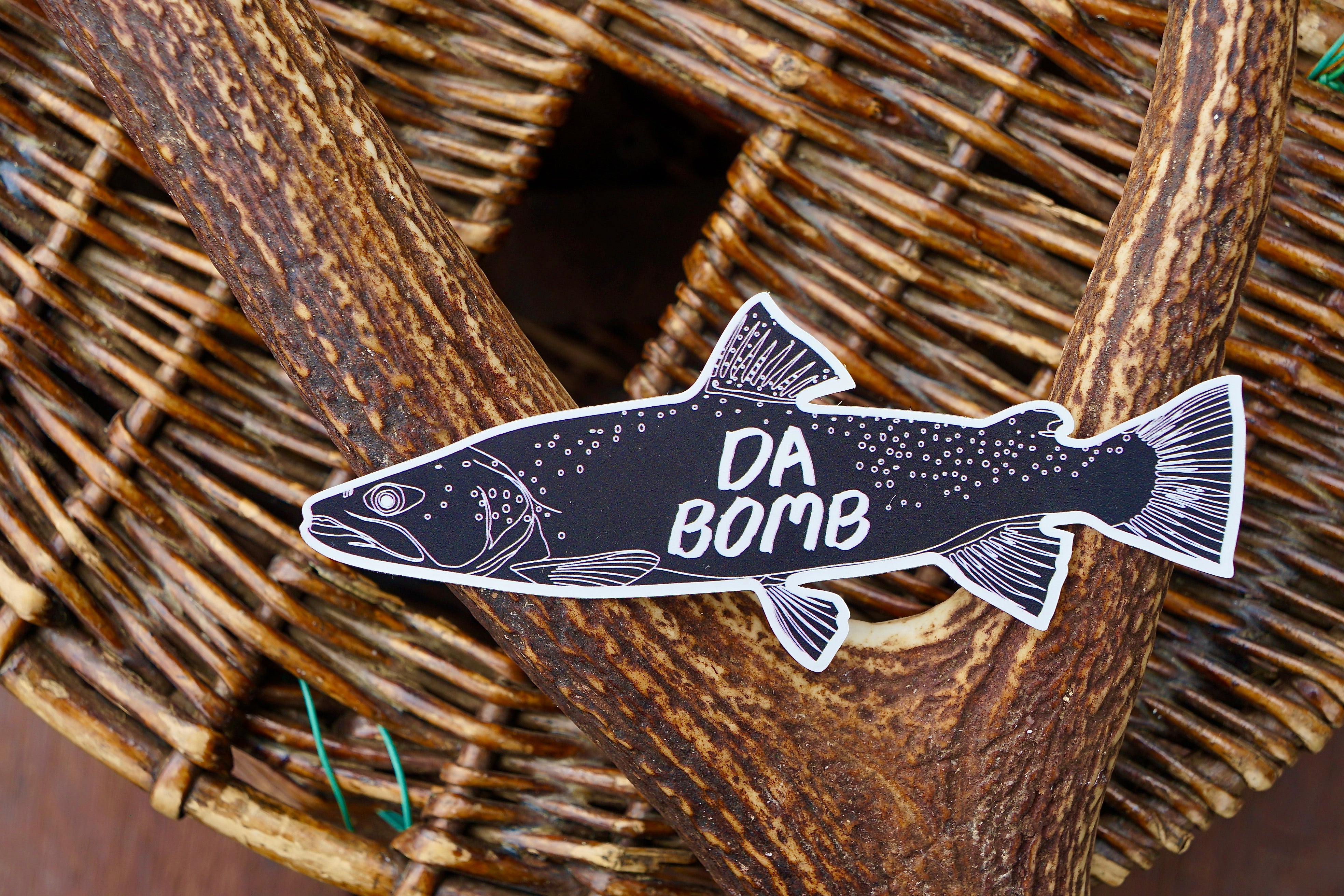 Famous NZ Trout-Sticker-Black-Da Bomb